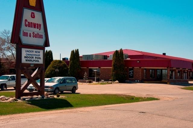 Canway Inn & Suites Dauphin Exterior foto